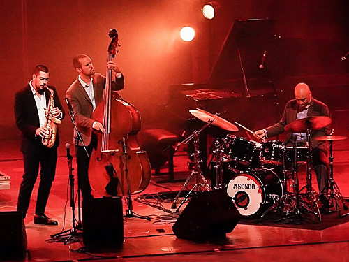 Ricardo Toscano Trio