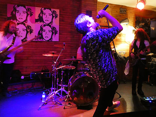 One Vision “Tributo”