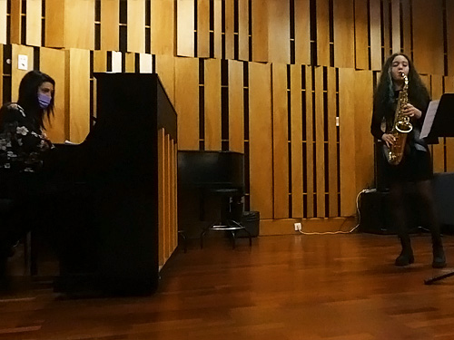AUDIÇÃO <span class="pt_splitter pt_splitter-1">com Francesca Serafini</span>
