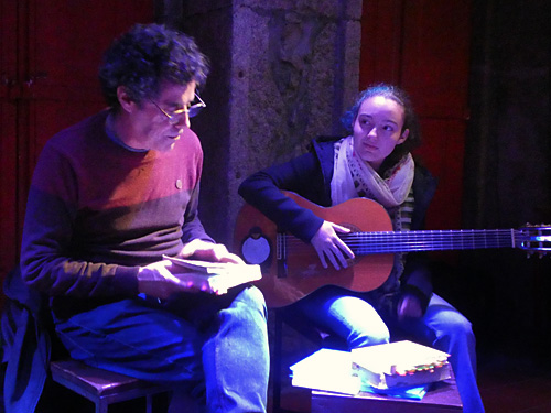 Animação Musical <span class="pt_splitter pt_splitter-1">Noite de Poesia do Pinguim Café</span>