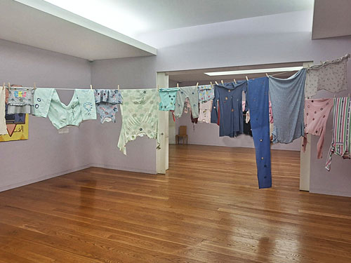 Exposição Mounira Al Solh