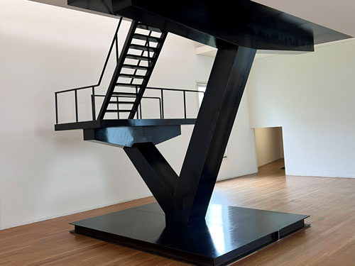 Exposição Anne Imhof