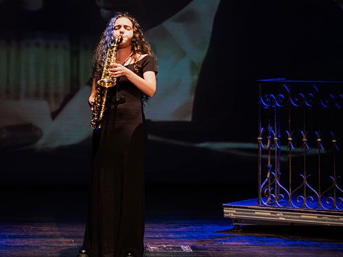 PERFORMANCE <span class="pt_splitter pt_splitter-1">a solo, ao vivo</span>