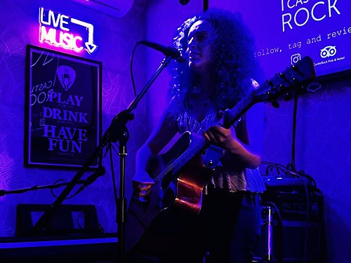 THE OPEN MIC TOUR<span class="pt_splitter pt_splitter-1"> "Open Mic Night" <span class="pt_splitter pt_splitter-2">Castle Rock Pub</span></span>